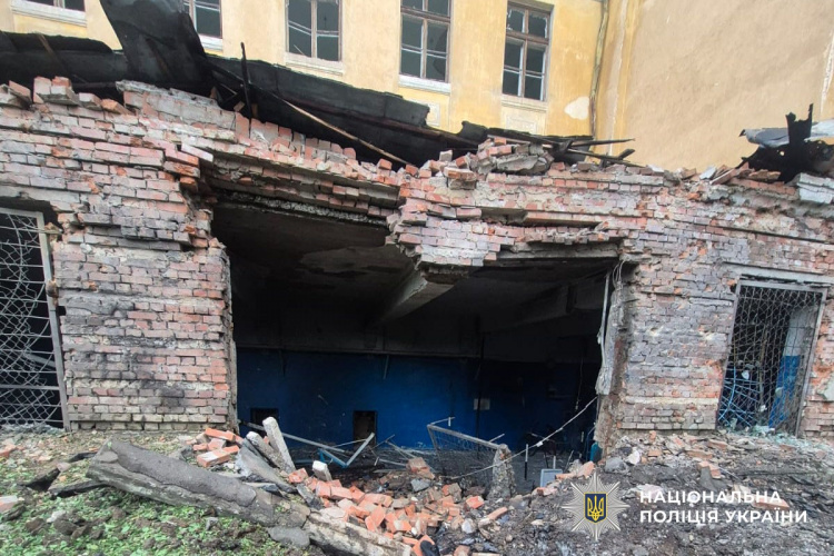 Троє людей загинуло, шестеро поранені на Донеччині внаслідок ворожих атак