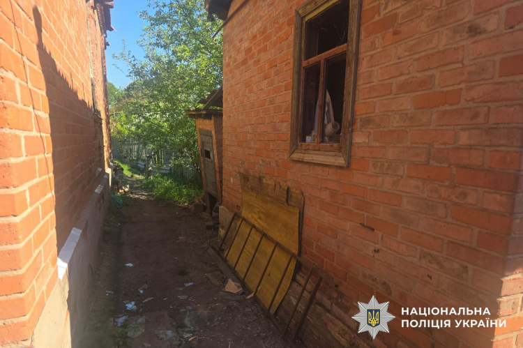 Четверо цивільних поранені внаслідок російської агресії на Донеччині протягом 9 травня