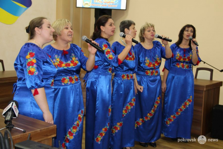 В преддверии профессионального праздника в Покровске чествовали социальных работников