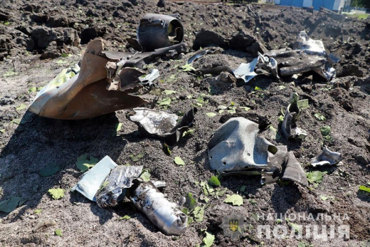 Поліція задокументувала наслідки ракетних ударів по Покровську та Краматорську 
