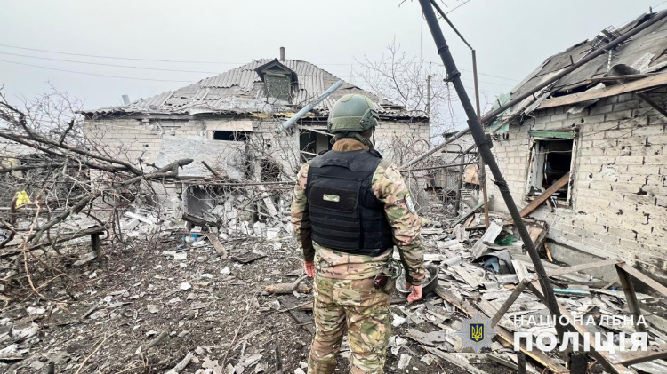 За добу на Донеччині росіяни вбили цивільну людину, ще чотирьох поранили