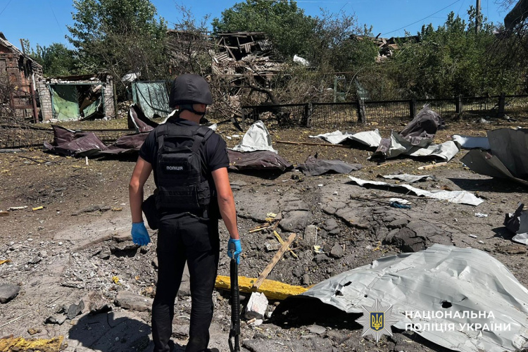 Стало відомо про загиблу цивільну особу та поранену в Родинському: наслідки обстрілів Донеччини за добу