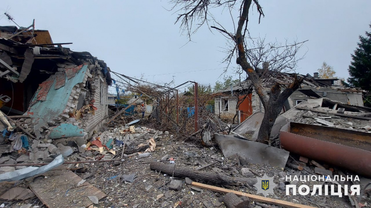 Є руйнування в Покровську та Рівному – поліція повідомила про наслідки обстрілів Донеччини за минулу добу