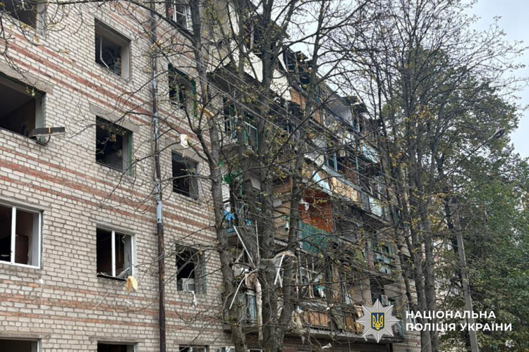 За добу окупанти обстріляли 10 населених пунктів Донеччини, вбили трьох та поранили 11 цивільних