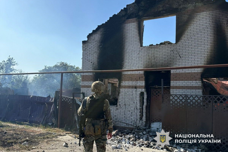 Четверо людей загинули і вісім поранені внаслідок обстрілів Донеччини за добу