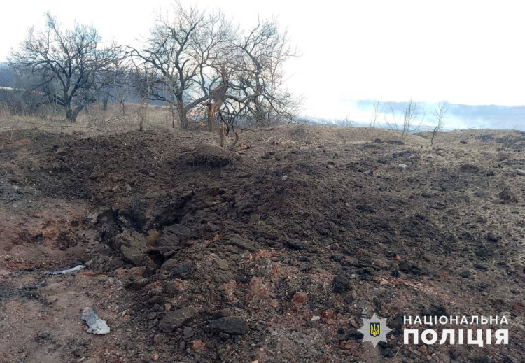 За добу окупанти обстріляли 8 населених пунктів Донеччини, вбили мирну людину
