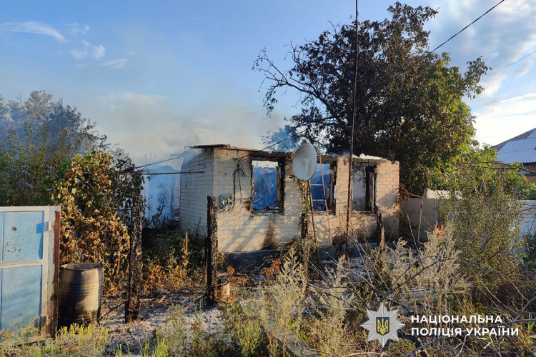 Дві людини загинули, семеро зазнали поранень унаслідок обстрілів Донеччини 22 серпня