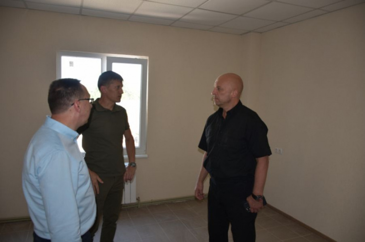 Заступник голови ДонОДА відвідав будівництво Центру безпеки у Покровському районі