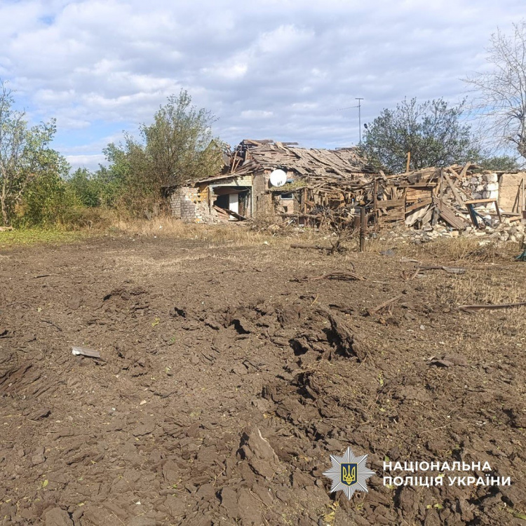 Трьох людей вбили, п’ятьох поранили російські обстріли Донеччини 26 вересня