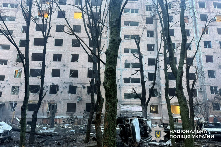 8 лютого ворог обстріляв  4 населених пункти Донеччини: двоє людей загинуло, семеро поранено