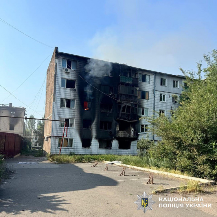 КАБом по Мирнограду, дронами – по цивільних: поліція інформує про обстріли Донеччини 9 червня