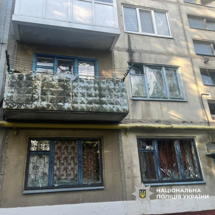 2 цивільних загинуло, 7 поранено: поліція – про наслідки обстрілів Донеччини 12 серпня