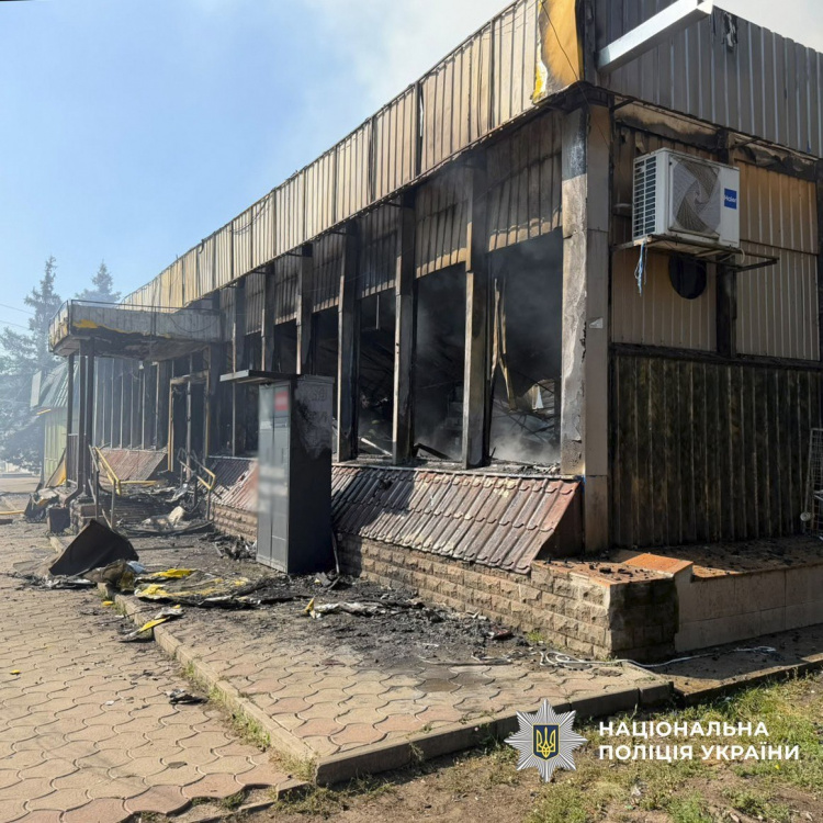 Двоє загиблих і 27 поранених: поліція Донеччини задокументувала наслідки ворожих атак 20 серпня
