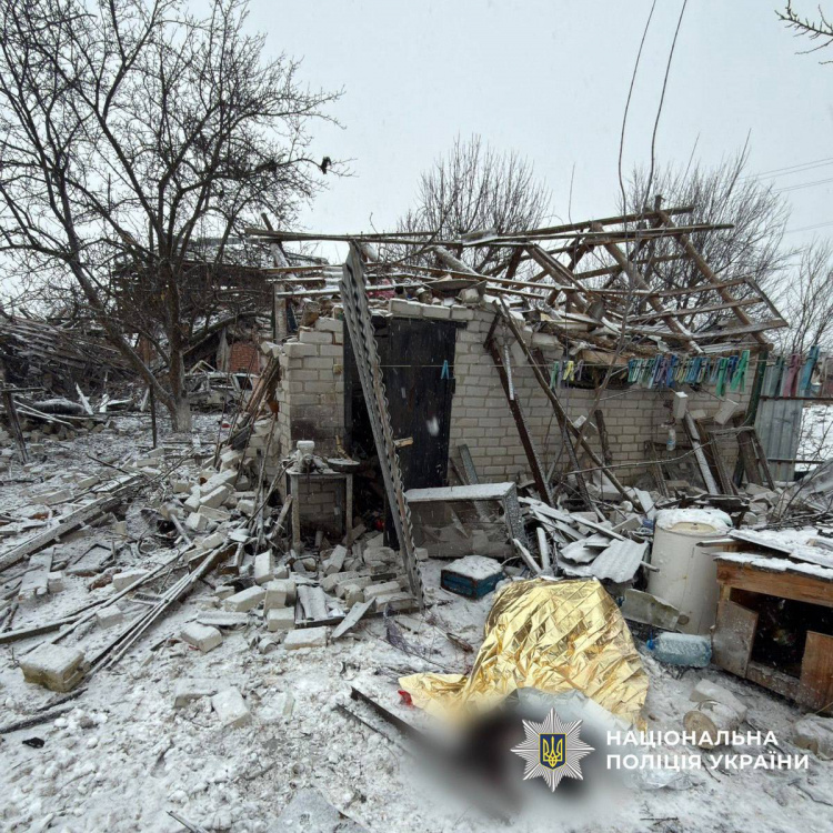 Внаслідок російських атак на Донеччині є загиблий, п’ятеро людей зазнали поранень