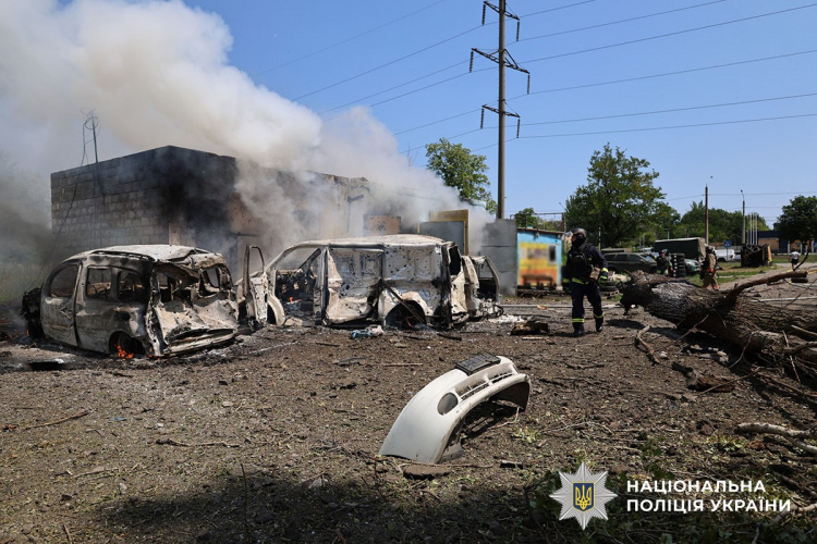 Три людини загинули, 10 поранені на Донеччині за добу внаслідок обстрілів