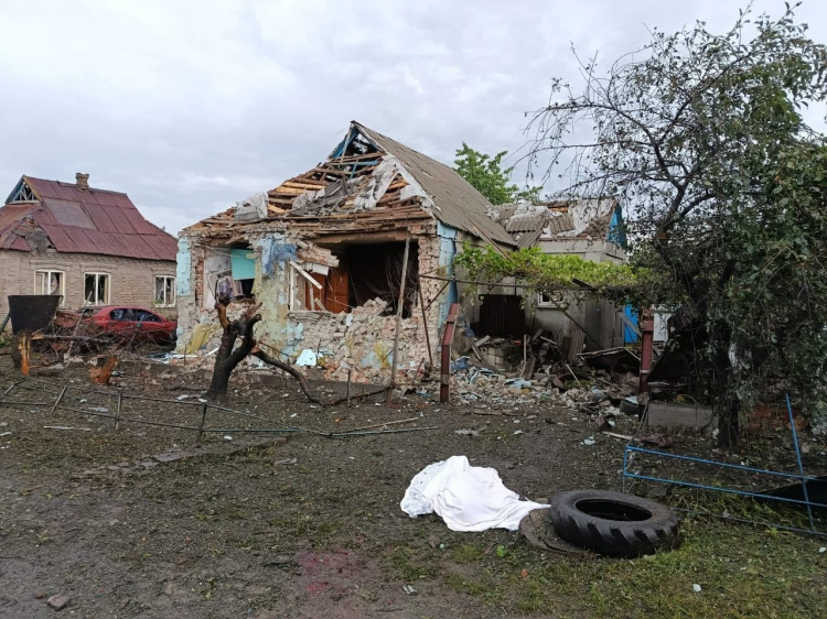 Загиблий і 6 поранених: поліція Донеччини задокументувала воєнні злочини рф за 11 липня