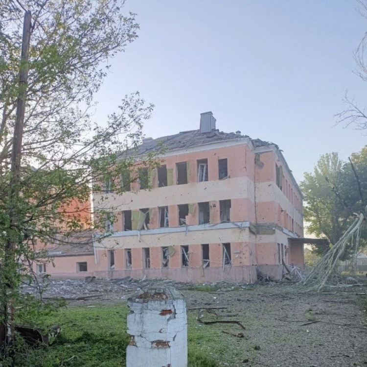 Дві людини загинули, ще три поранені внаслідок атак росії на Донеччину 18 травня