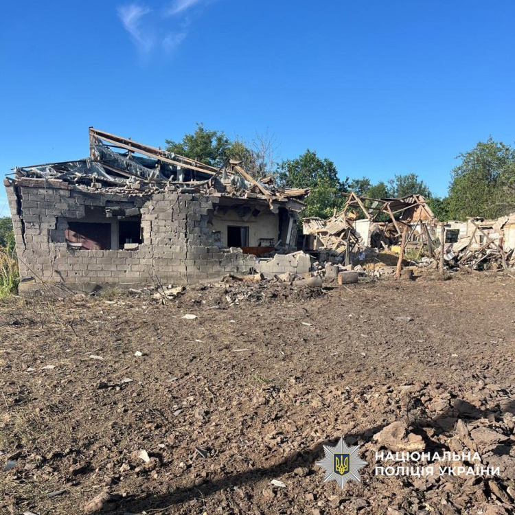 Одна людина загинула та 9 поранені через російські обстріли Донеччини 31 серпня