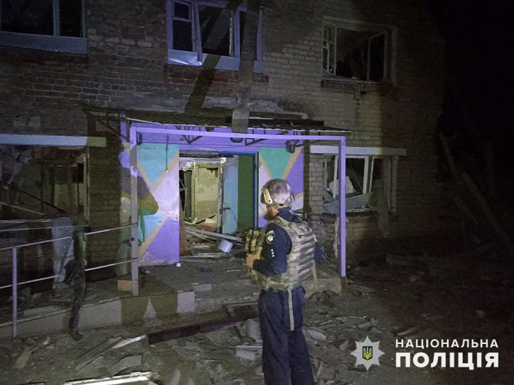 Уночі ворог спрямував на Покровськ та Селидове 10 ракет – деталі від поліції та ДСНС (оновлено)