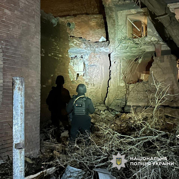 Одна людина загинула й 11 поранених унаслідок російських обстрілів Донеччини 6 грудня