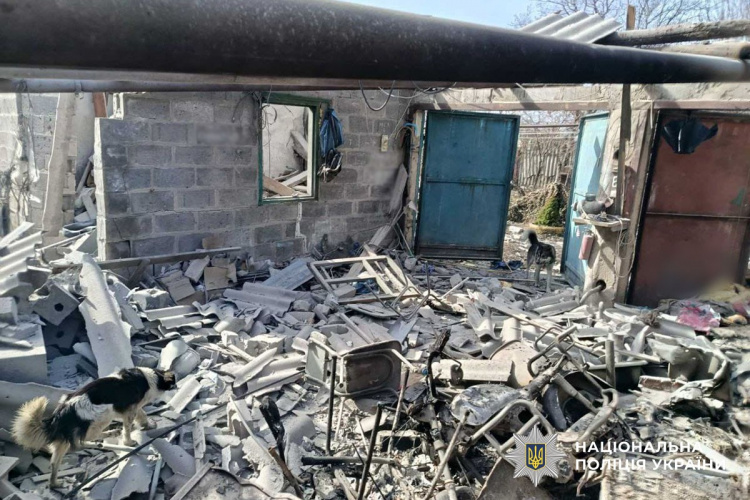 Унаслідок ударів росії по Донеччині 5 цивільних загинули, ще 6 поранені