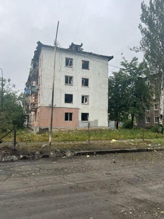 Один вбитий і сім поранених на Донеччині: поліція документує воєнні злочини росії