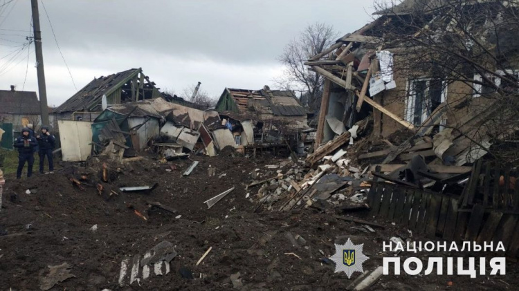 Російські війська завдали ударів по 10 населених пунктах Донеччини. Серед поранених - дитина