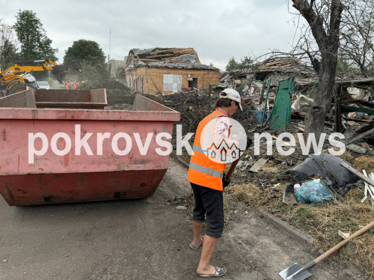 Понад 50 поранених: у Покровську усувають наслідки обстрілу 24 червня