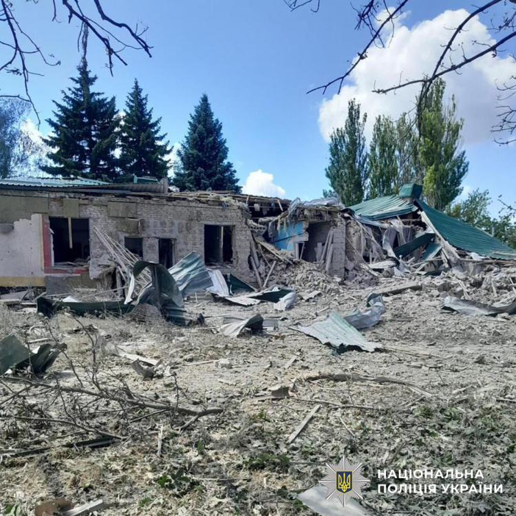 За вчора росія спрямувала на цивільних 30 дронів, - поліція Донеччини