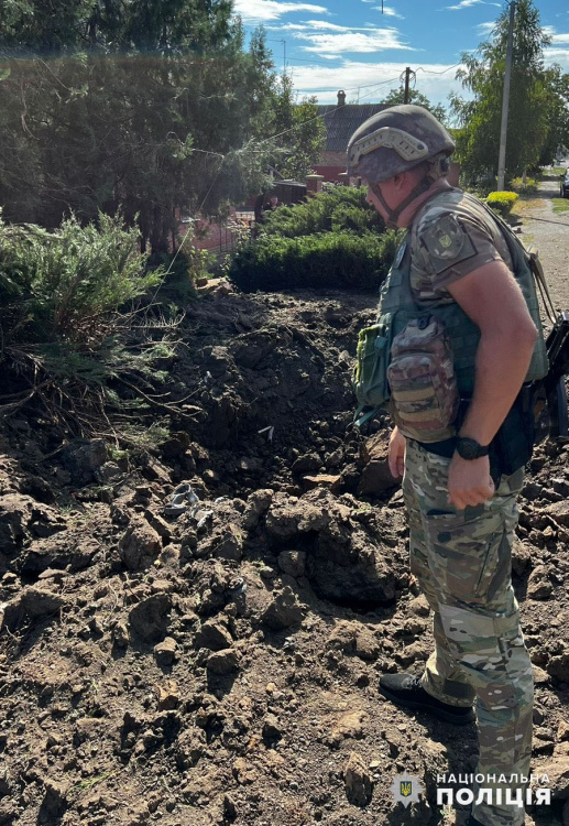 За добу окупанти обстріляли 12 населених пунктів Донеччини, є загиблі й поранені