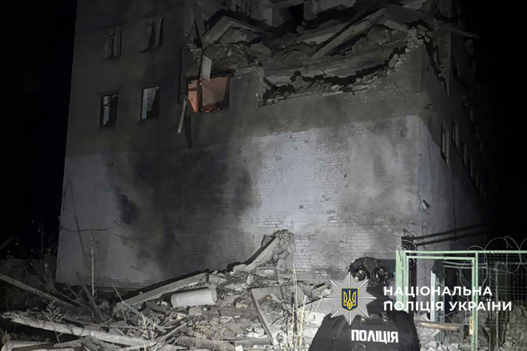 За добу окупанти обстріляли 14 населених пунктів Донеччини: вбили людину, ще 14 поранили