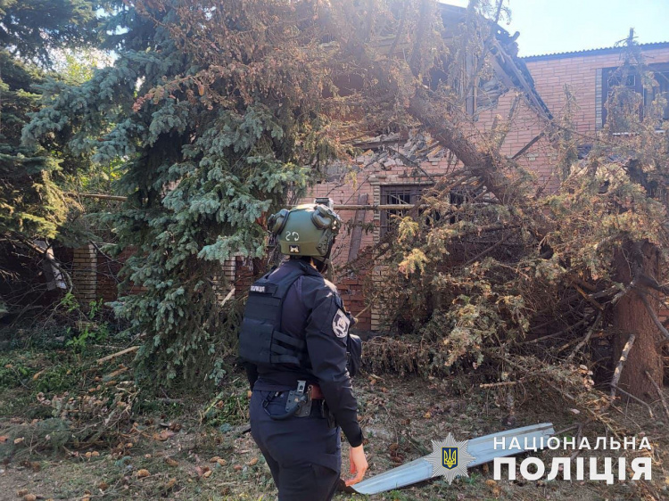 По Покровську росіяни вдарили трьома керованими бомбами «УМПБ Д-30 СН»