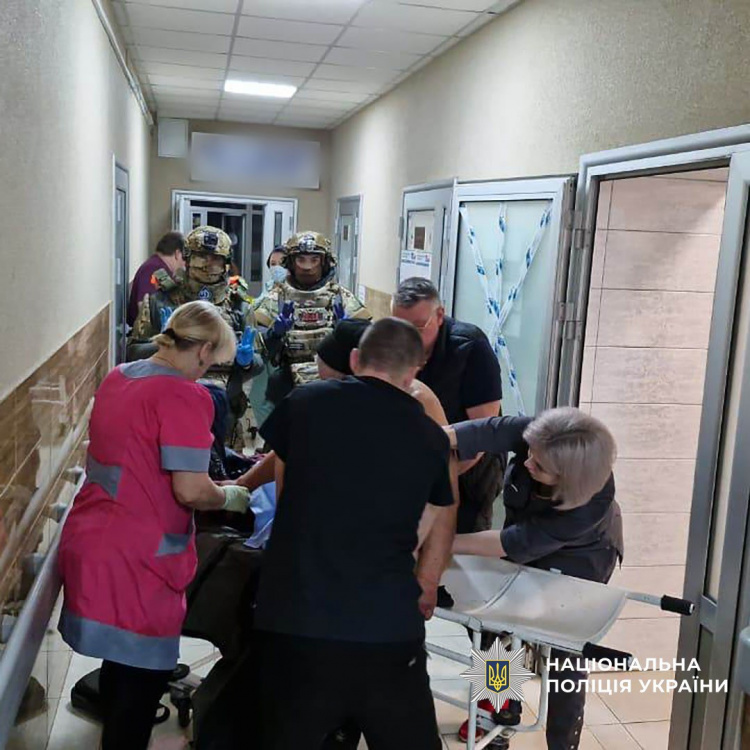 3 загиблих і 6 поранених: про наслідки російських атак на Донеччині 1 грудня повідомили в поліції