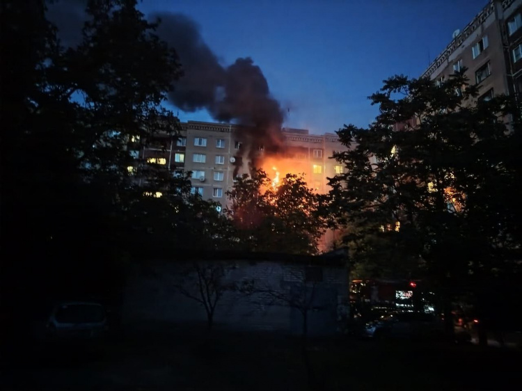 Дві людини загинули, ще 25 поранені через масовані обстріли Донеччини 14 вересня
