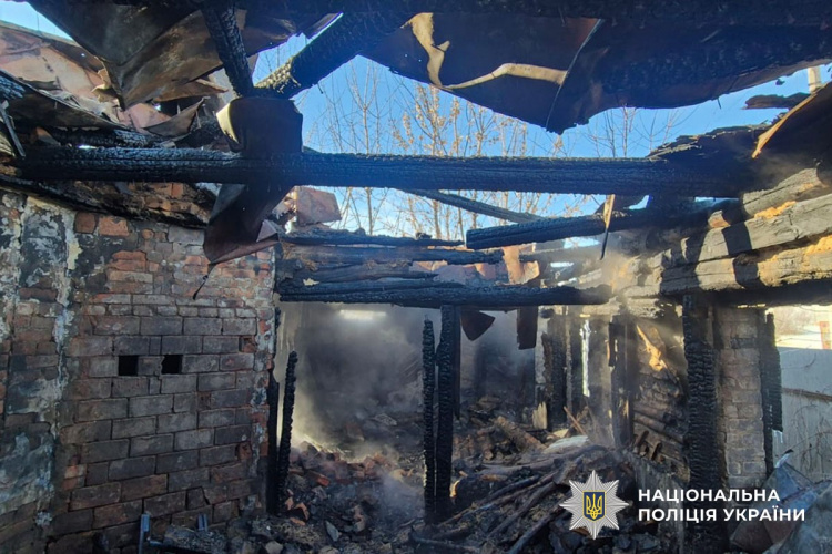 Троє цивільних загинуло, одного поранено внаслідок ворожих атак на Донеччину 21 лютого