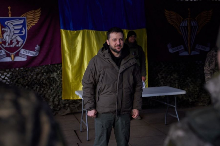 У День ЗСУ Президент зустрівся з українськими військовими на Донбасі