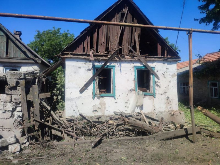 Російські снаряди обірвали життя двох жителів Донеччини, ще одну людину поранено