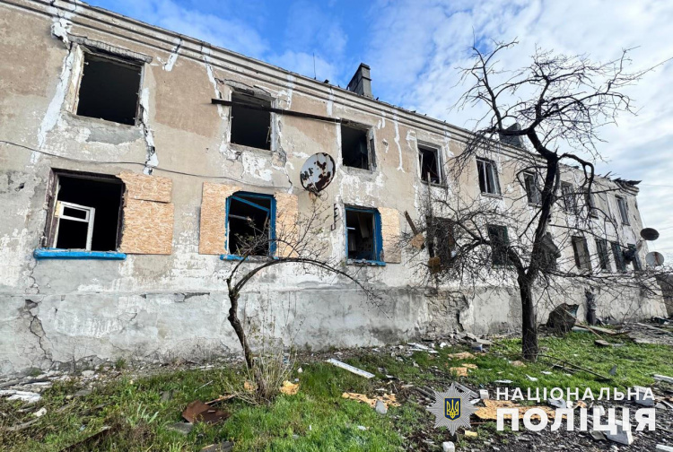 П’ятеро поранених, з них одна дитина: про наслідки обстрілів Донеччини 8 квітня повідомили в поліції