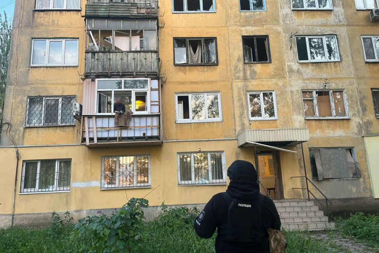 2 загиблих і 9 поранених: про наслідки обстрілів 16 травня повідомила поліція Донеччини