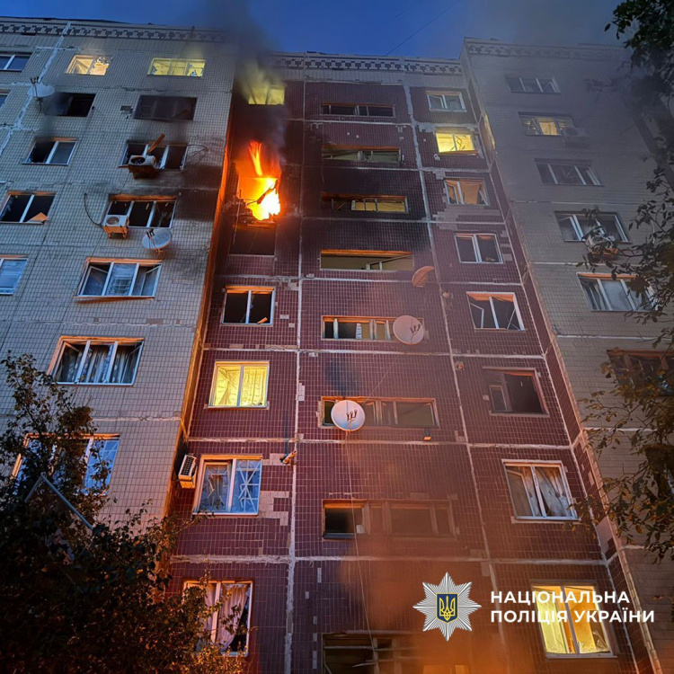 Дві людини загинули, ще 25 поранені через масовані обстріли Донеччини 14 вересня