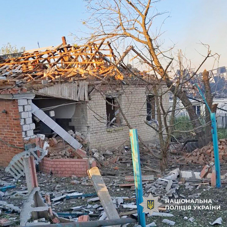 Є поранений: 15 серпня росія обстріляла 13 населених пунктів Донеччини