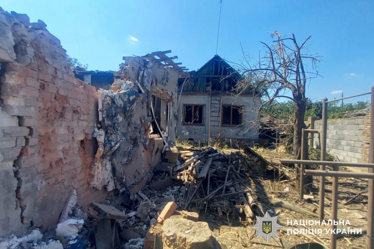 Сім цивільних поранені на Донеччині за добу внаслідок обстрілів