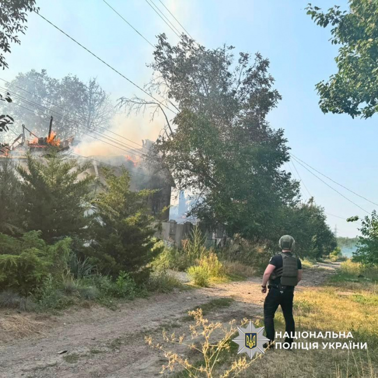 Одна людина загинула, п'ятеро поранені внаслідок обстрілів Донеччини 17 серпня