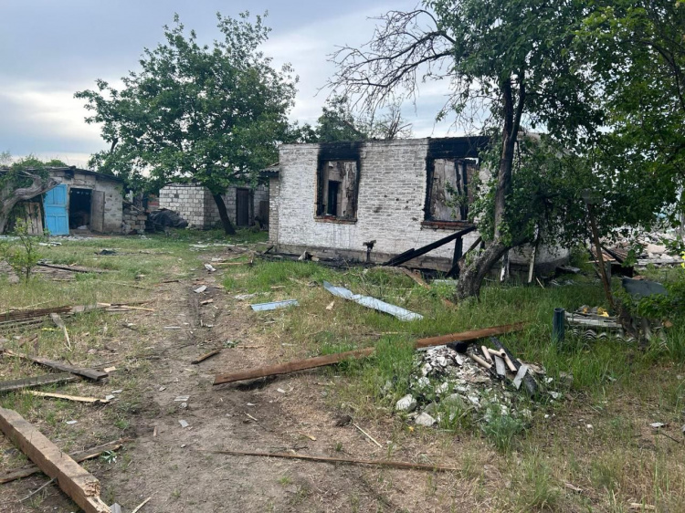 2 загиблих і 9 поранених: про наслідки обстрілів 16 травня повідомила поліція Донеччини