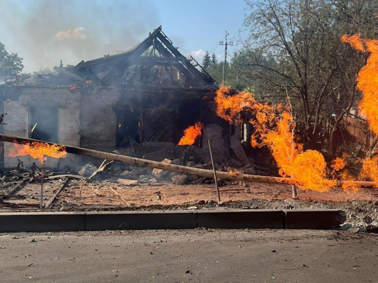 Унаслідок ракетного удару по Покровську поранено четверо цивільних