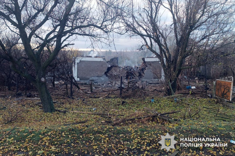 Чотири людини загинули, одна зазнала поранень унаслідок російських атак на Донеччині