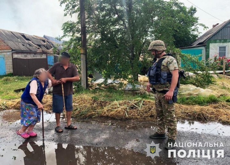 Упродовж доби ворог завдав 10 ударів по житловому сектору Донеччини