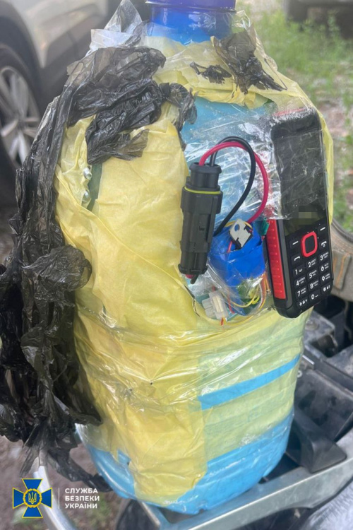 Готували теракти в Дніпрі та Полтаві: затримано двох агенток російського гру
