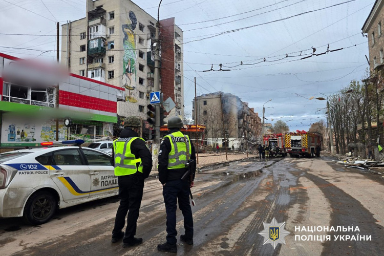 Через російські обстріли Донеччини поранені двоє людей