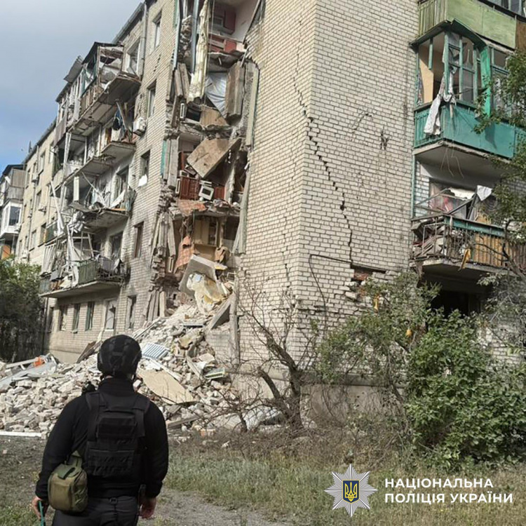 У Покровську 29 червня поранено літню жінку